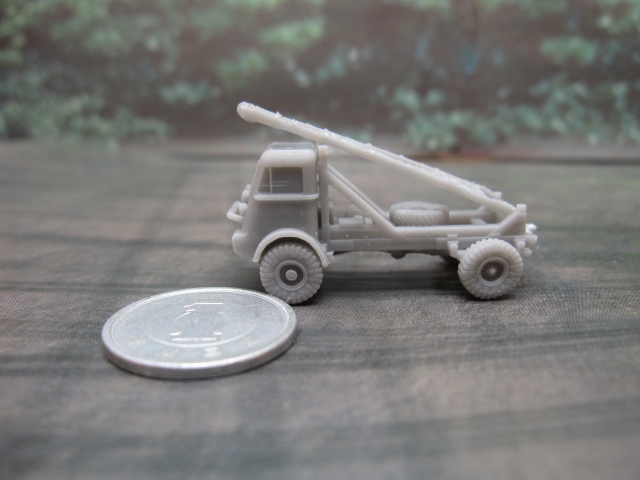 1/144 UK bed Ford QLtin bar tractor resin kit 