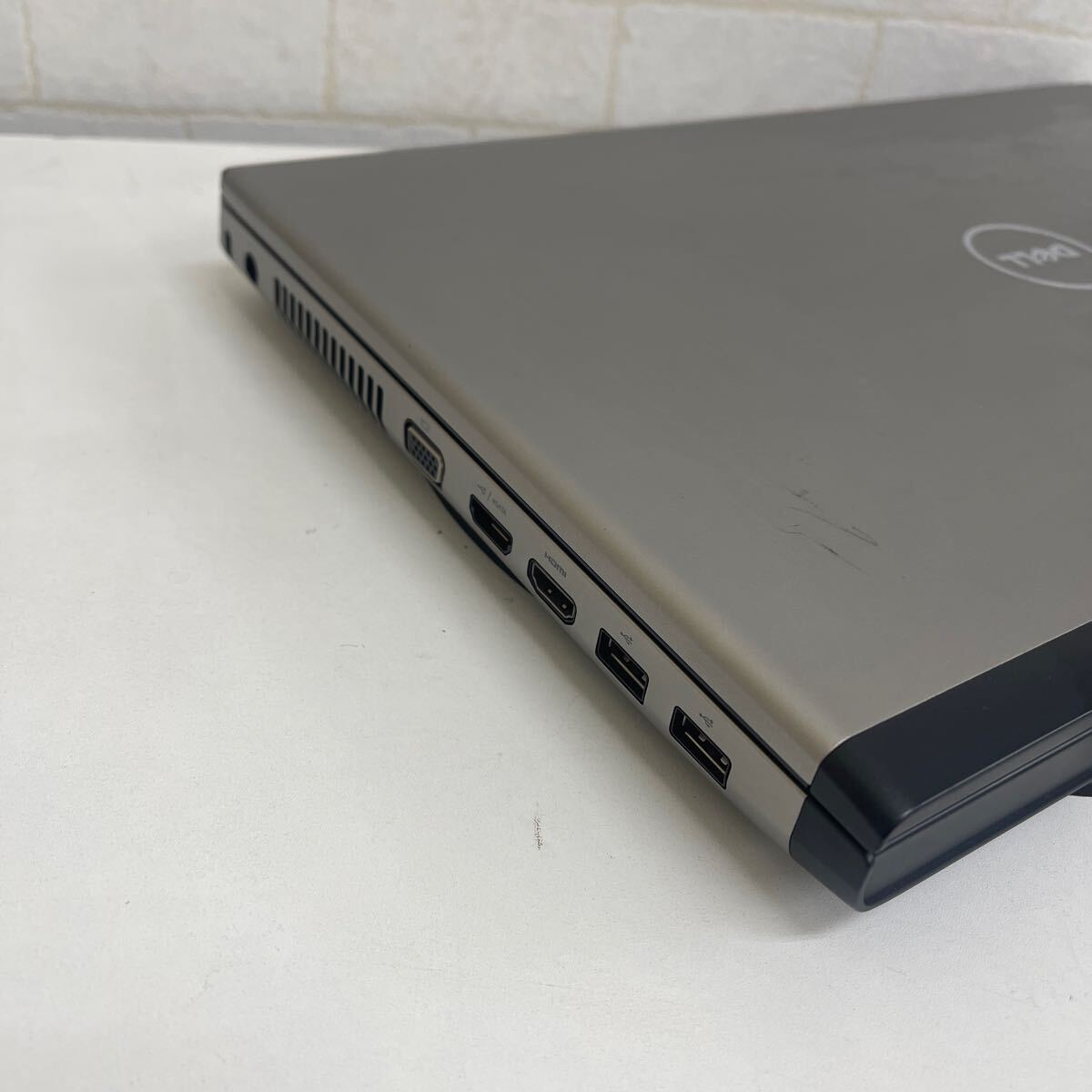 Y512. 87. DELL Vostro 3700 未確認　本体のみ　ジャンク品　部品取り_画像8