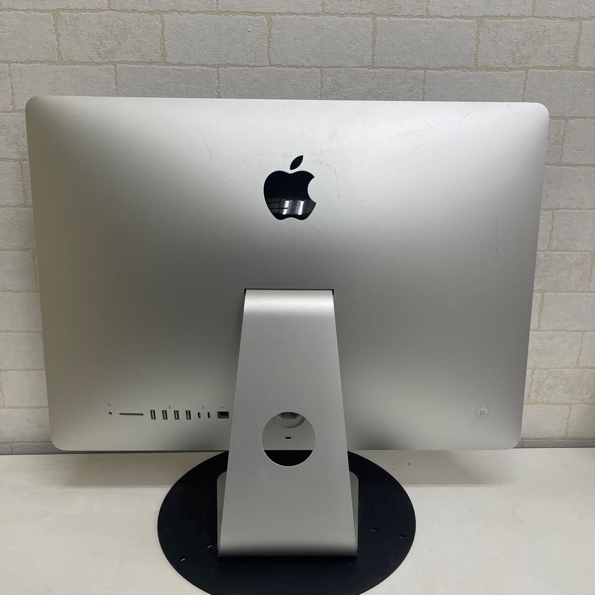 Y513. 6. Apple iMac Late2015 A1418/デスクトップパソコン/PC/※傷・汚れ・少しガラス破損有　ジャンク品_画像4
