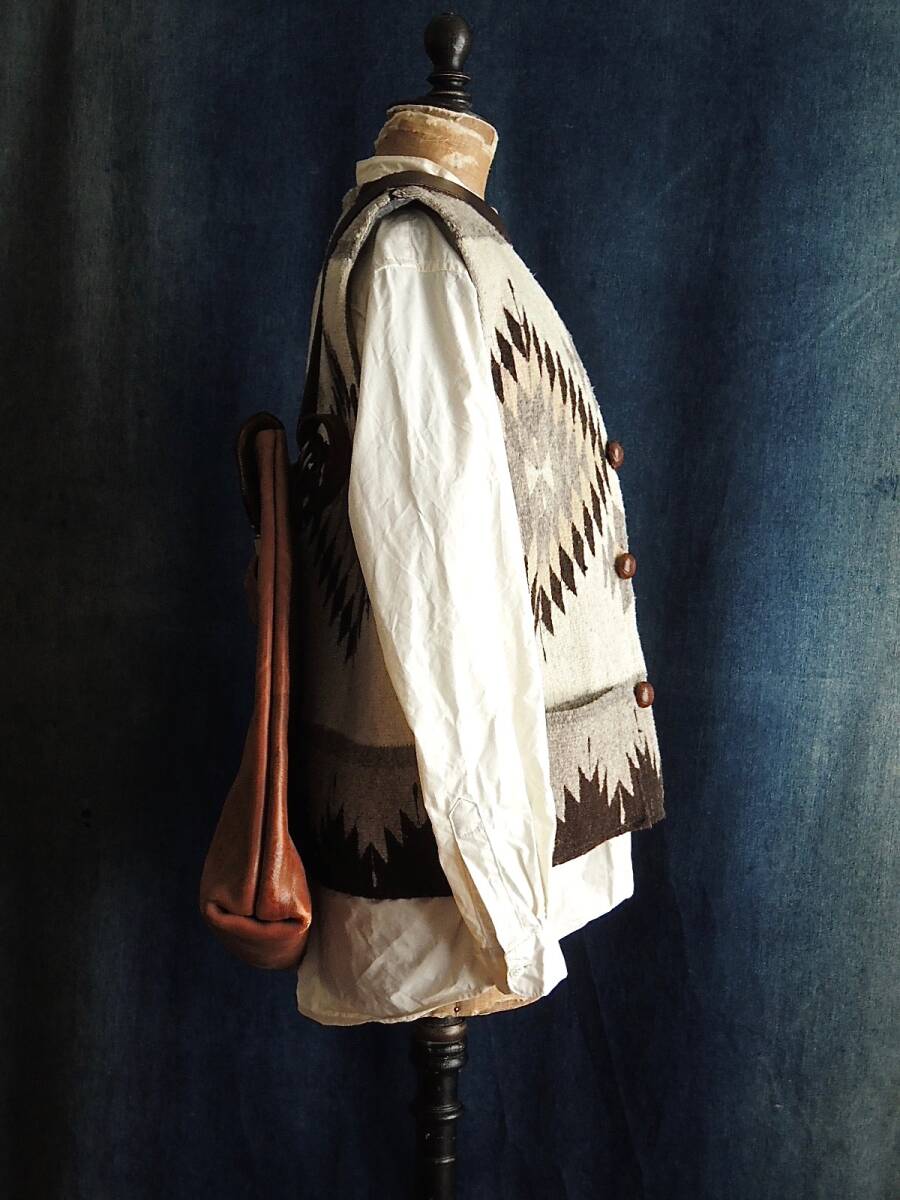 米国製a.b.k. custum leather craft一枚革 肉厚レザーショルダーバッグ鞄abk guidi RRL J.augur US MAIL BAG BREE MOTO HENRY CUIR ma+esde_画像4