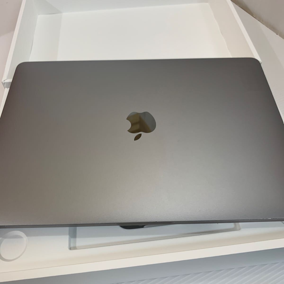 Apple MacBook Pro A1708 i5 メモリ16GB 256GB 13インチ　初期化済　本体のみ　（05.10）（03）_画像4