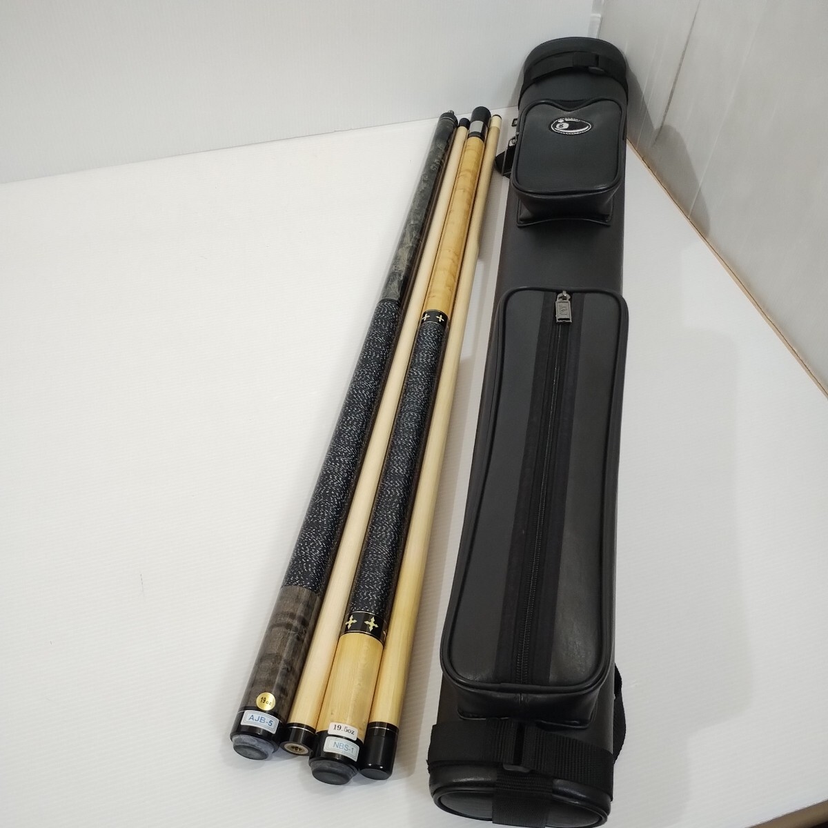 10000 jpy start beautiful goods ADAMa dam billiards cue 2 pcs set case attaching .19.5oz NBS-1 19oz AJB-5 (5.13x)