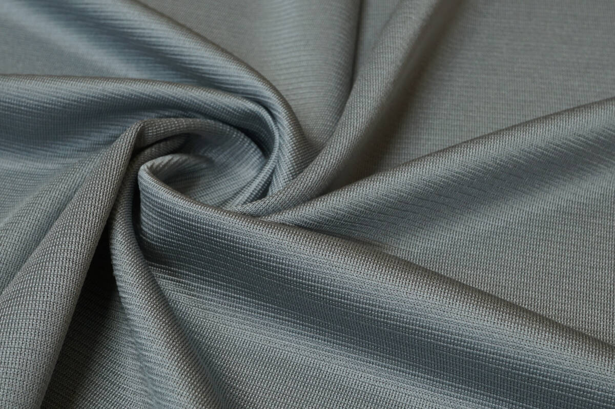 シルク ミラノリブニット 微薄くったりソフト シルバーグレー長4ｍ巾110cm Ｔシャツ 長袖 プルオーバー チュニックの画像3