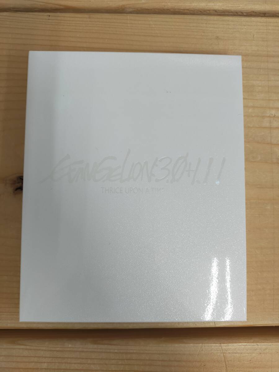 【Blu-ray】シン・エヴァンゲリオン 劇場版 EVANGELION:3.0+1.11 THRICE UPON A TIME 中古 ヱヴァンゲリヲン 通常版 ブルーレイ_画像1