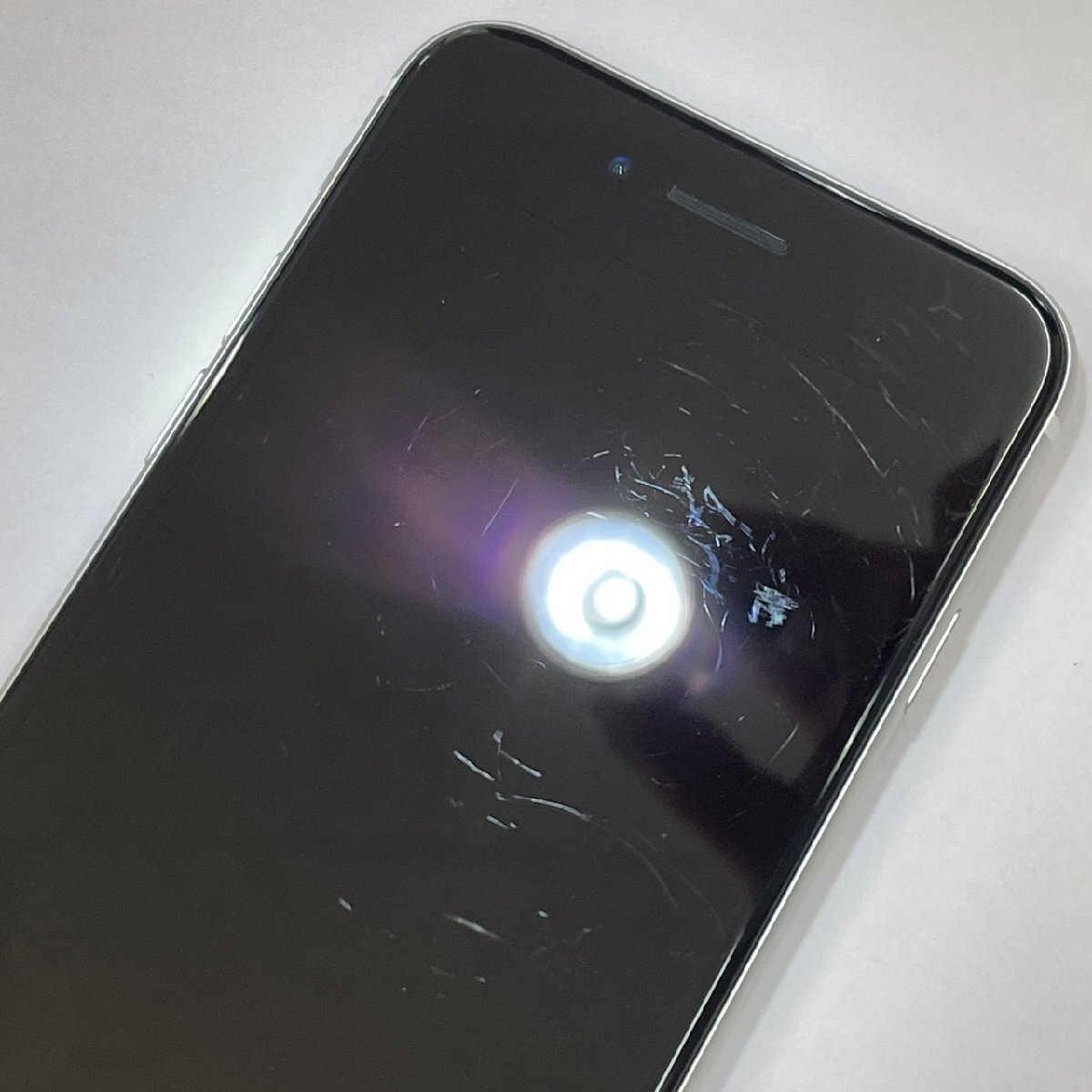 【中古/ジャンク】SoftBank iPhoneSE 第2世代 64GB ホワイト 赤ロム保証 【送料無料/名古屋大須店】の画像6