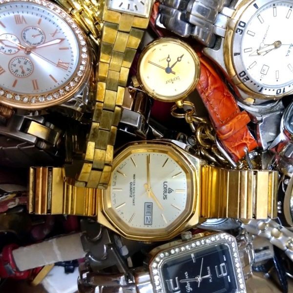  наручные часы много 150 пункт и больше 7. продажа комплектом Junk SEIKO Seiko CITIZEN INVICTA др. мужской женский др. Gold Watch комплект S03