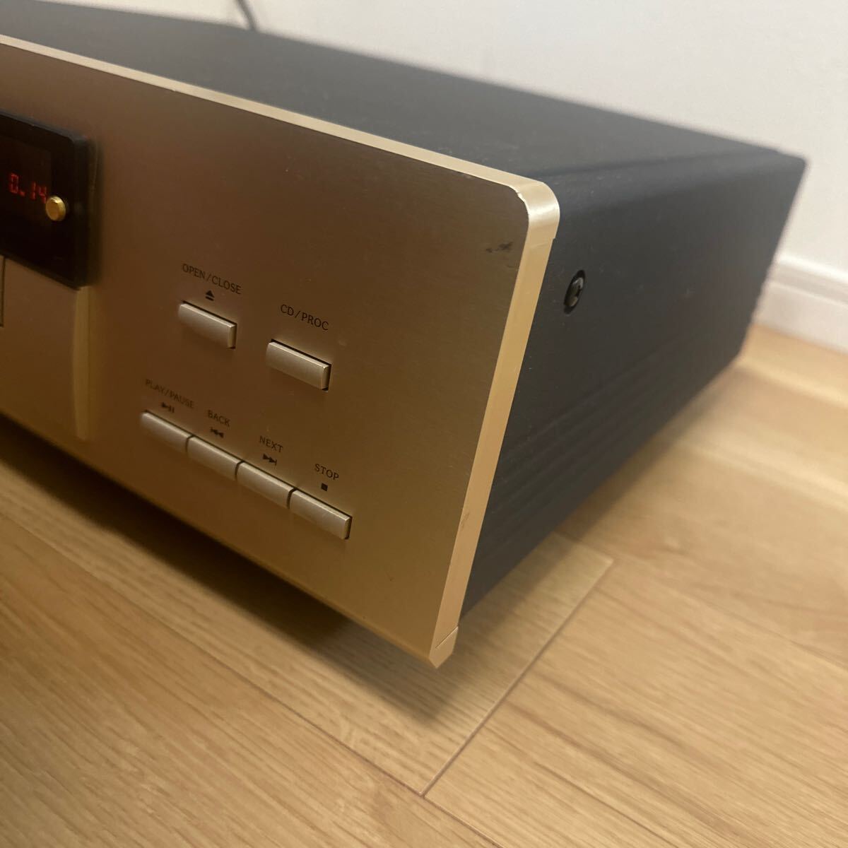  used *Accuphase Accuphase DP-67 CD player 