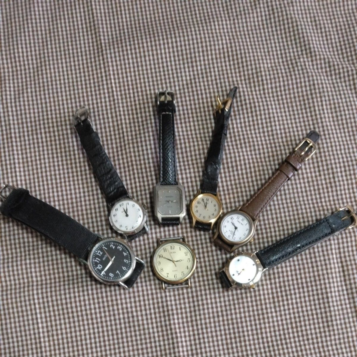 ジャンク品　腕時計7種類