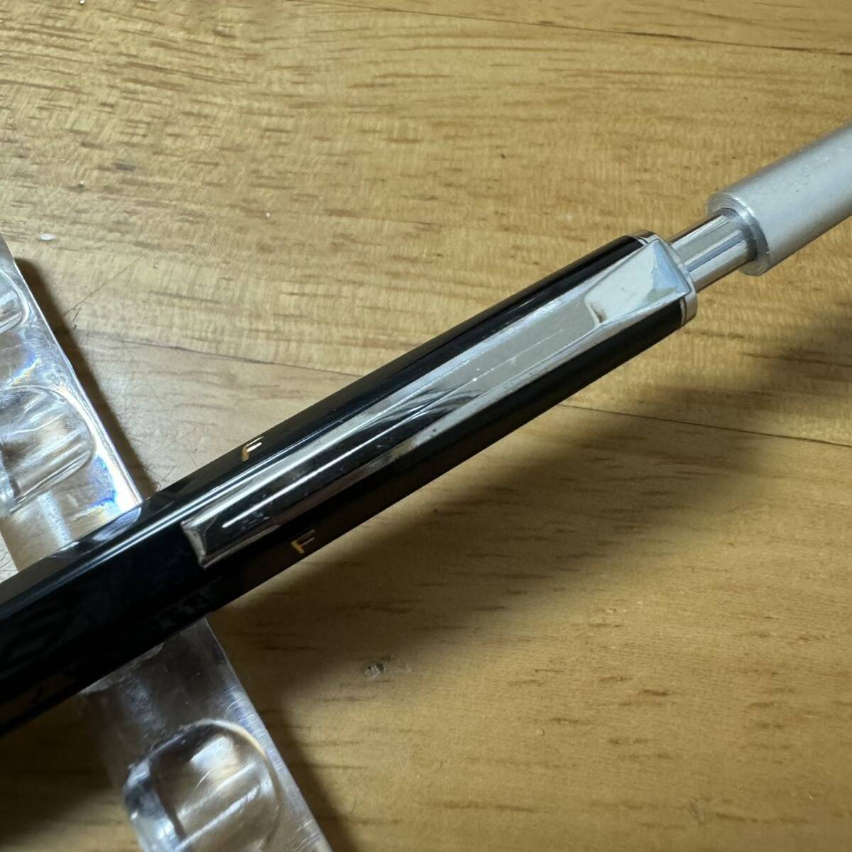新品 廃盤 MITSUBISHI 三菱鉛筆 Uni ユニ Hi-uni ハイユニホルダー 芯ホルダー 2.0mm シャーペン F ドロップ式 製図 ケース付 昭和レトロの画像8
