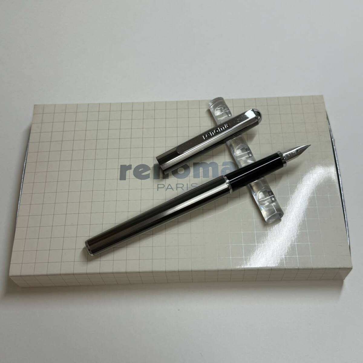 新品 廃盤 Pentel ぺんてる renoma レノマ 万年筆 F REF70 黒ストライプ軸 箱付き 昭和レトロ_画像1