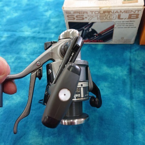 【中古現状品】DAIWA　ダイワ　トーナメント　SS 750 LB　リバティークラブ　2500　スピニングリール　2点セット_画像7