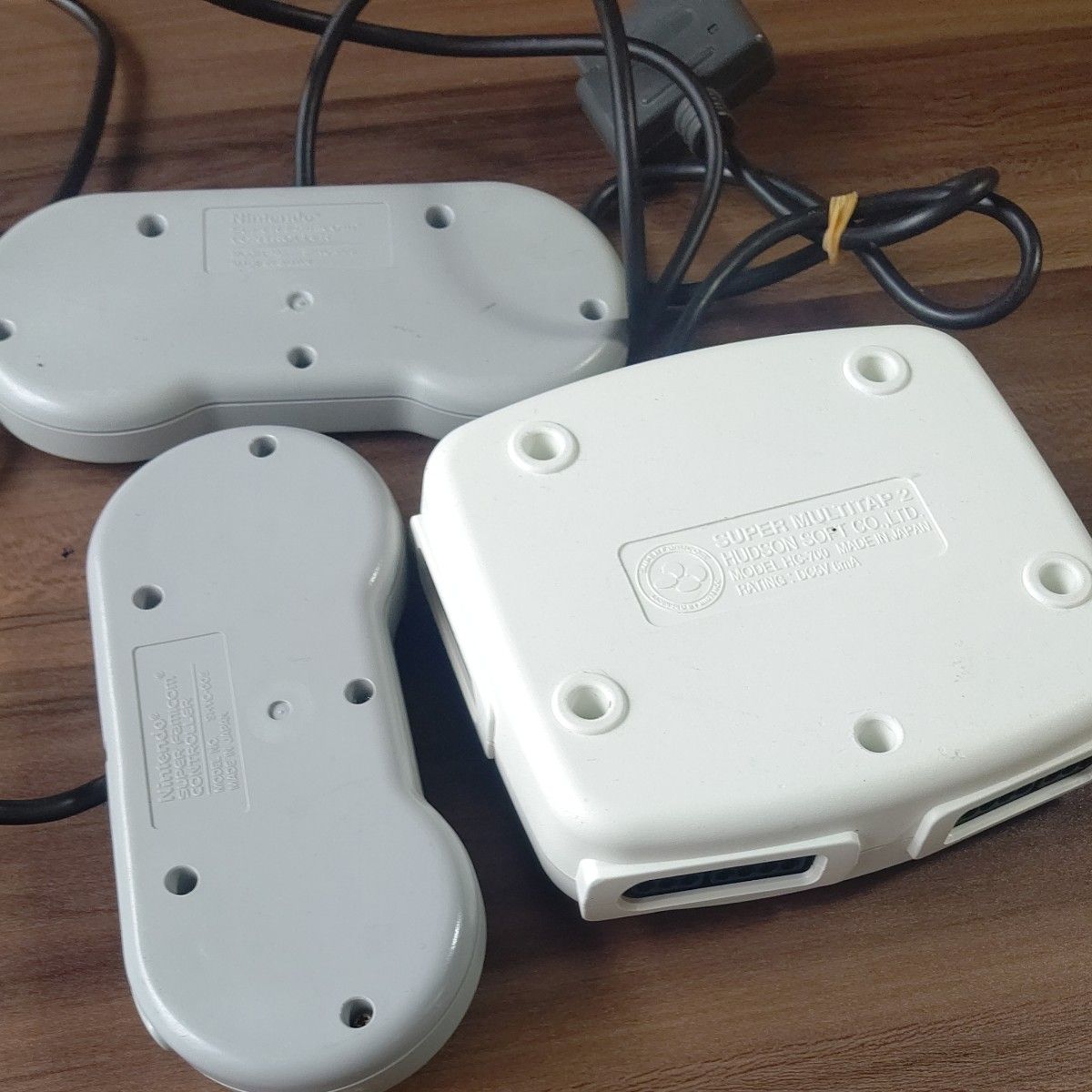 スーパーファミコン ボンバーマン マルチタップ コントローラー スーパーファミコン ボンバーマン マルチタップ コントローラー