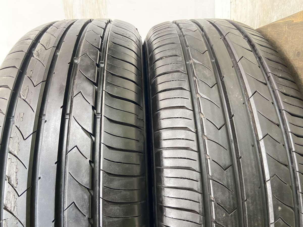 中古タイヤ サマータイヤ 2本セット 215/60R17 トーヨータイヤ SD -7_画像3