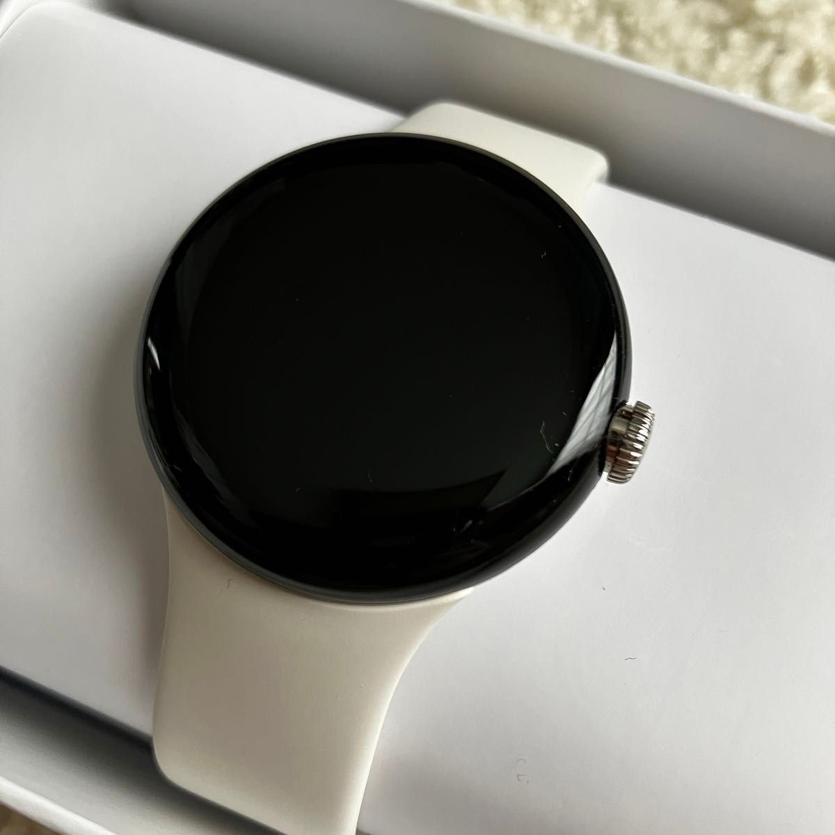 Google Pixel Watch LTE Polished Silver ステンレスケース / Chalk アクティブ バンド