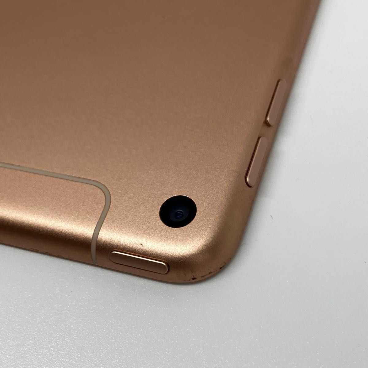 Apple iPad mini 第5世代 256GB Gold Wi-Fi + Cellular SIM Apple iPad mini 第5世代 256GB Gold Wi-Fi + Cellular SIM
