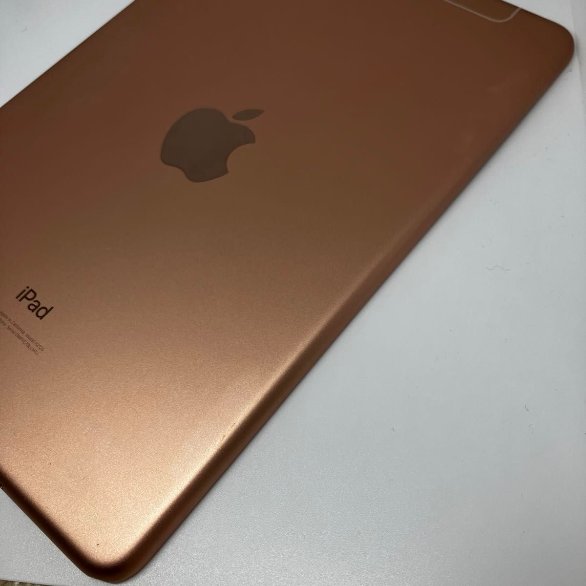 Apple iPad mini 第5世代 256GB Gold Wi-Fi + Cellular SIM Apple iPad mini 第5世代 256GB Gold Wi-Fi + Cellular SIM
