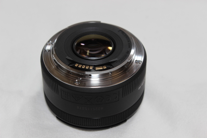 美品 Canon EF50mm F1.8 STM 純正フード 単焦点レンズの画像6
