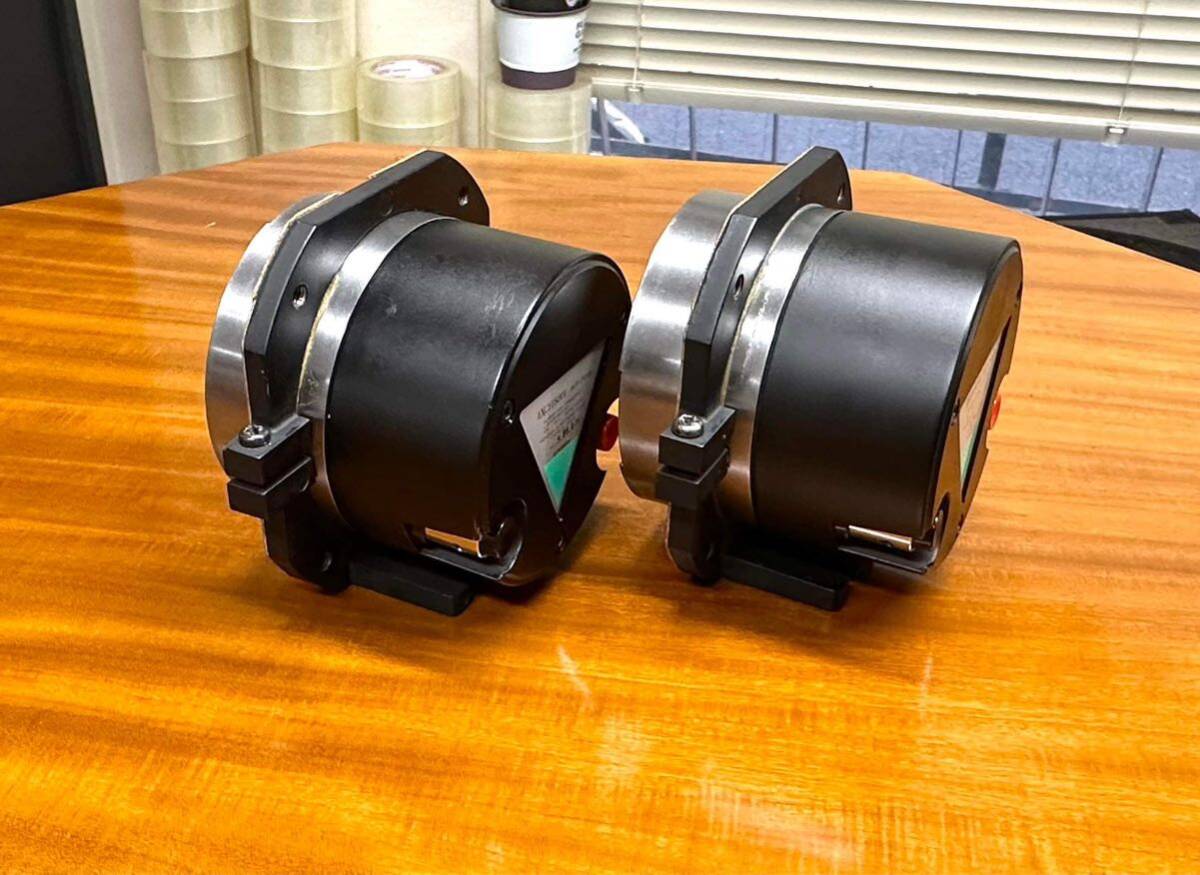 EXCLUSIVE ET-703 tweeter pair. beautiful goods, operation excellent .. stand attaching!