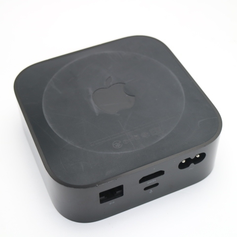 美品 Apple TV HD 第4世代 MLNC2J/A リモコン付き中古 即日発送 あすつく 土日祝発送OK_画像2