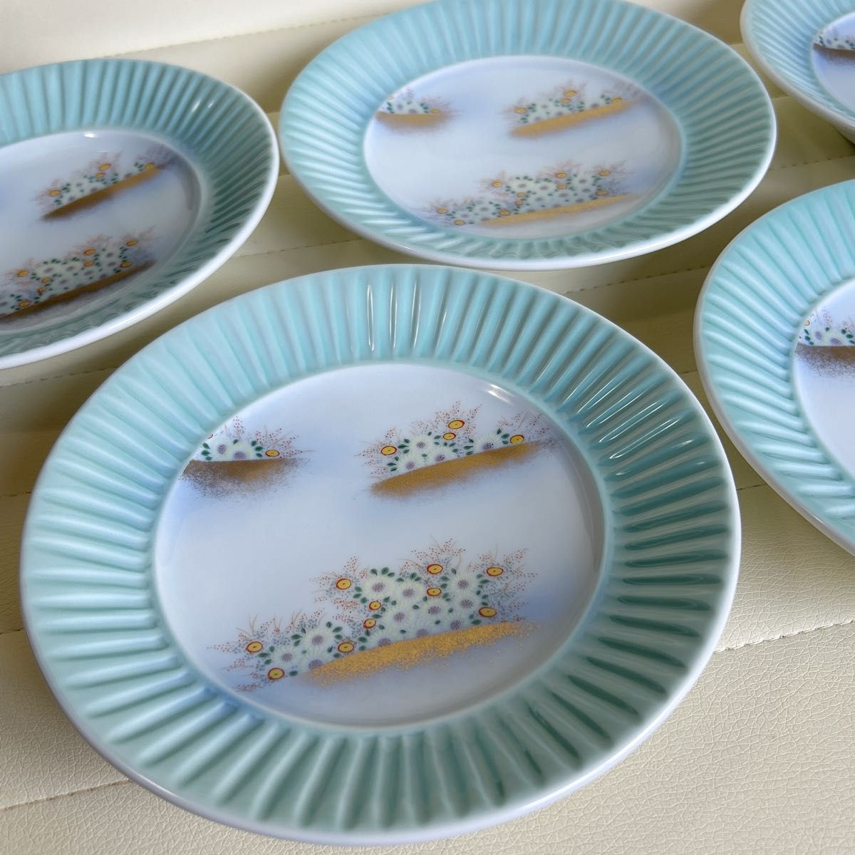 深川製磁　金襴草花　青磁　和皿揃え　5枚セット　中皿　金彩　色絵　和食器　高台皿