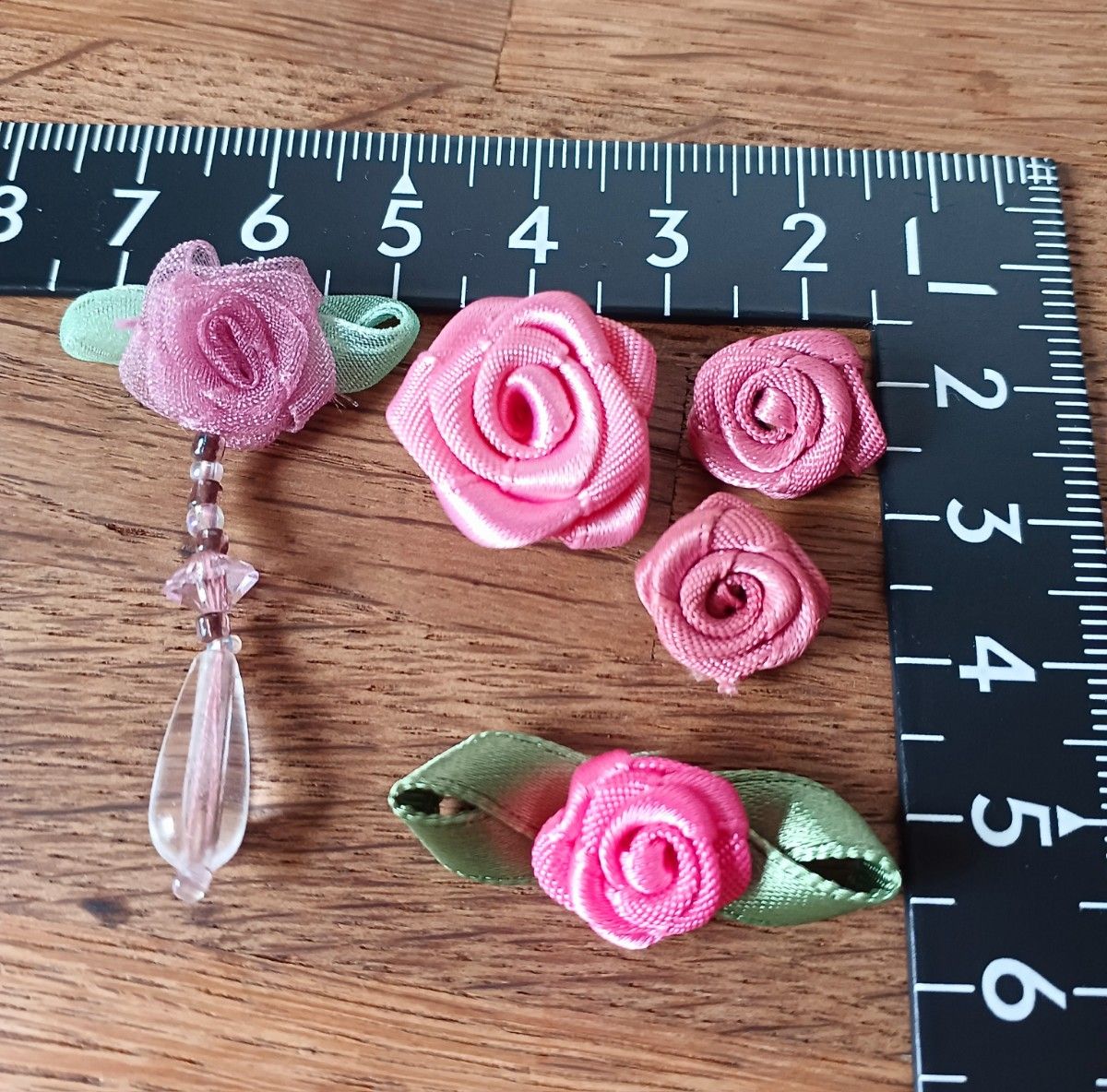 巻きバラ 薔薇 ハンドメイド デコパーツ 手芸 フラワーモチーフ 花 材料