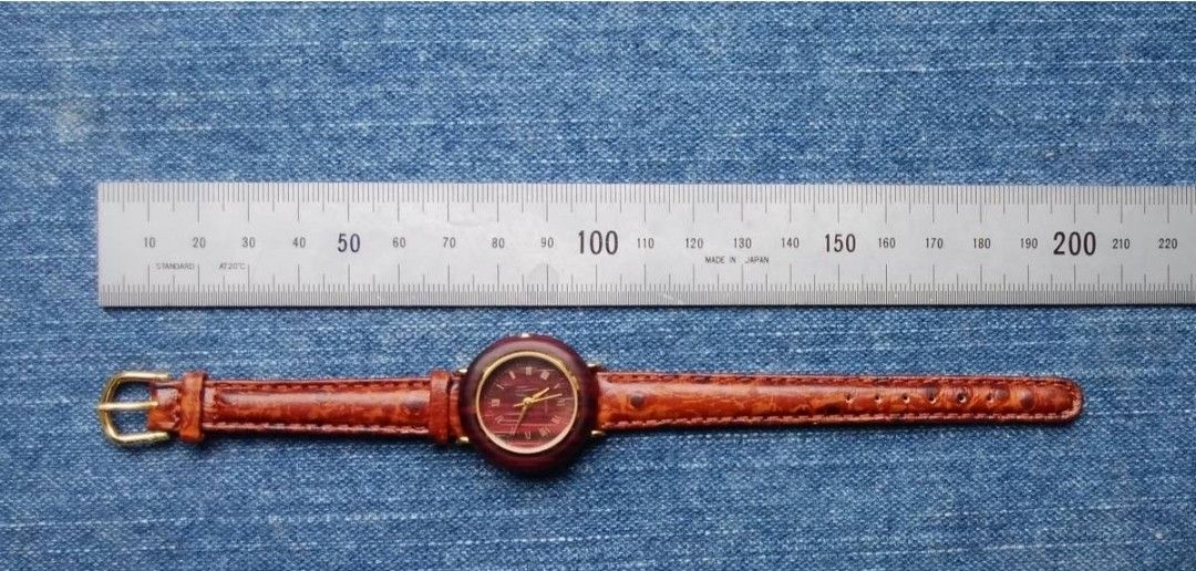 【稼働品】木製 レディース　腕時計