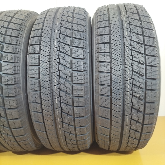 BRIDGESTONE ブリヂストン 205/60R16 92Q BLIZZAK VRX スタッドレスタイヤ 冬タイヤ 4本セット [ W2840 ] 中古タイヤ_画像3