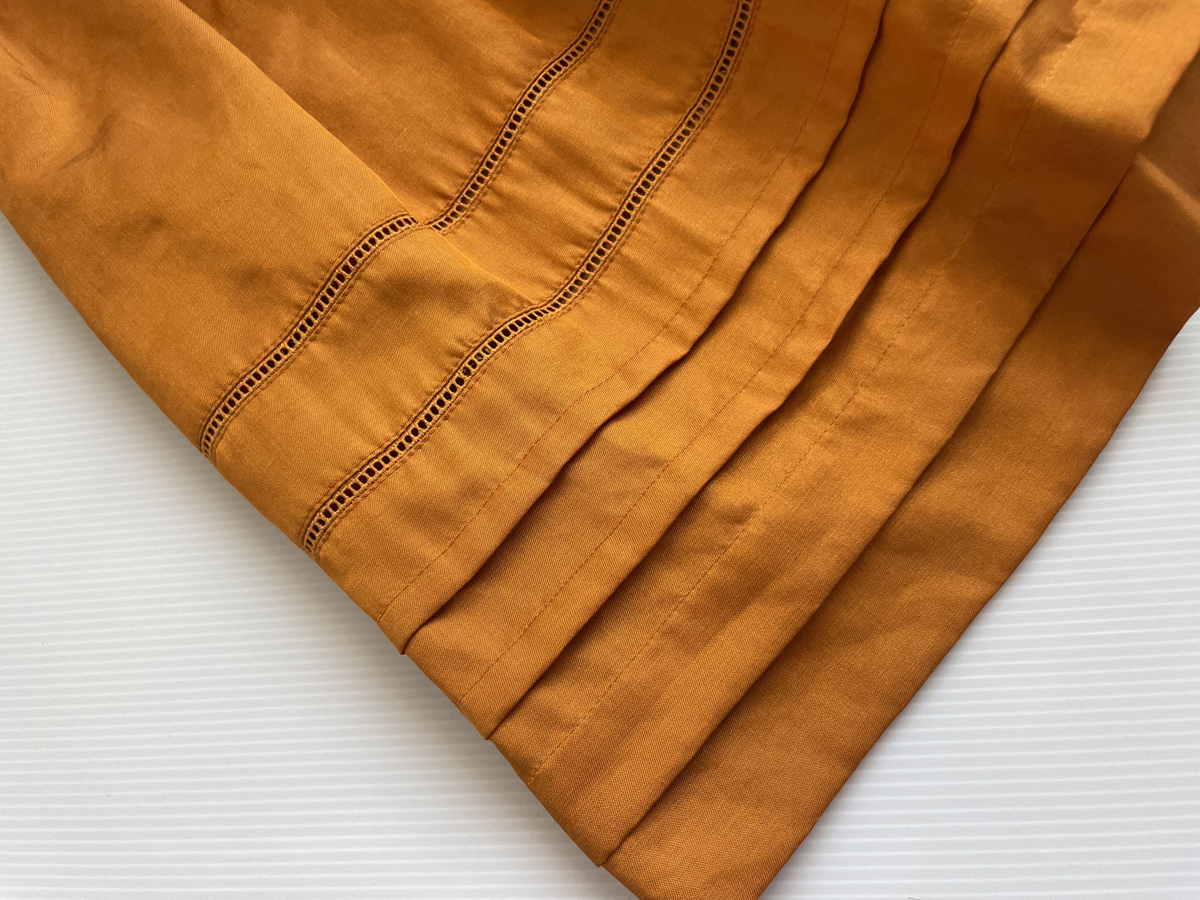 FRAGILE Fragile orange pleated skirt size 36