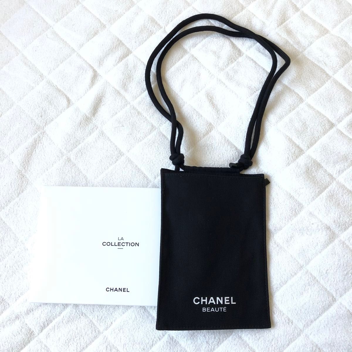 CHANEL シャネル ノベルティ ラコレクション パスポートケース CHANEL シャネル ノベルティ ラコレクション パスポートケース