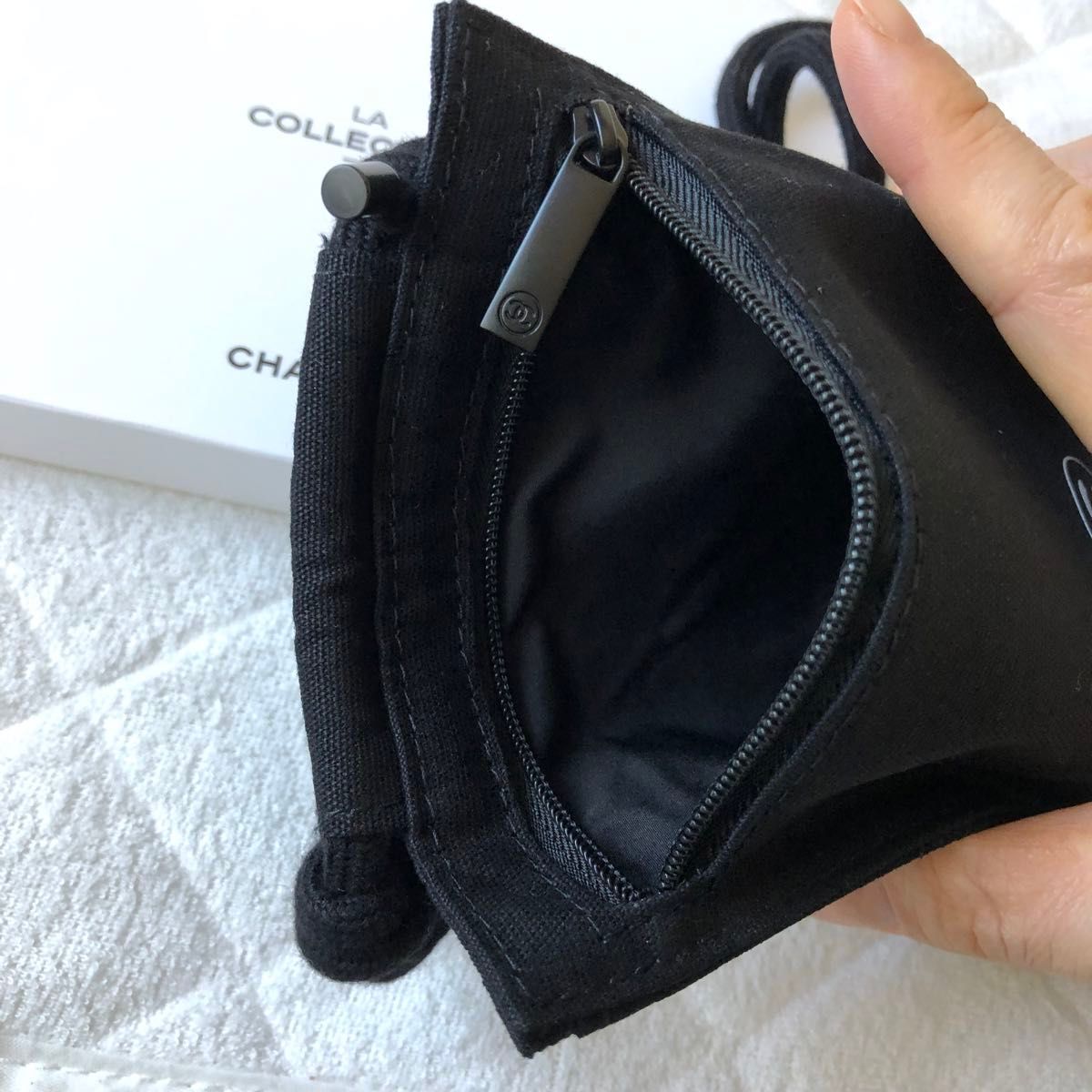 CHANEL シャネル ノベルティ ラコレクション パスポートケース CHANEL シャネル ノベルティ ラコレクション パスポートケース