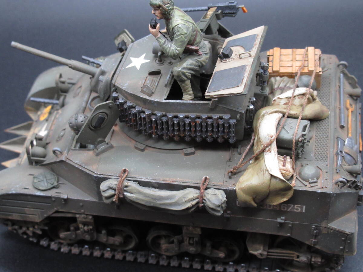 **1/35 final product Tamiya * America tank M5A1 Hedgehog ***