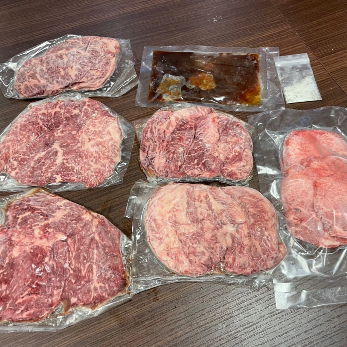 上焼肉セット（合計６００ｇ以上）※送料お客様負担、落札後連絡・他の商品と混載可能の画像1