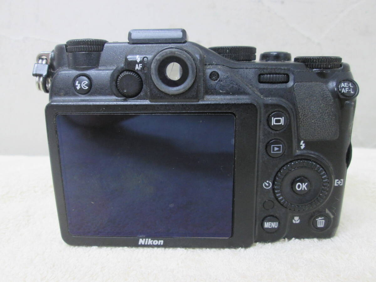 (23)♪Nikon ニコン COOLPIX クールピクス P7000 コンパクトデジタルカメラ 付属品欠品 通電・動作未確認 ジャンク品_画像2