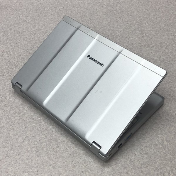 お宝アキバ/中古動作品7日保証 AC付 Wi-Fi カメラ 充電98％4h CF-SZ5VDFVS 12.1型 W10P64 i3-6100U メ4 SSD128 累計17370h 梱80 大2085_画像は現物です