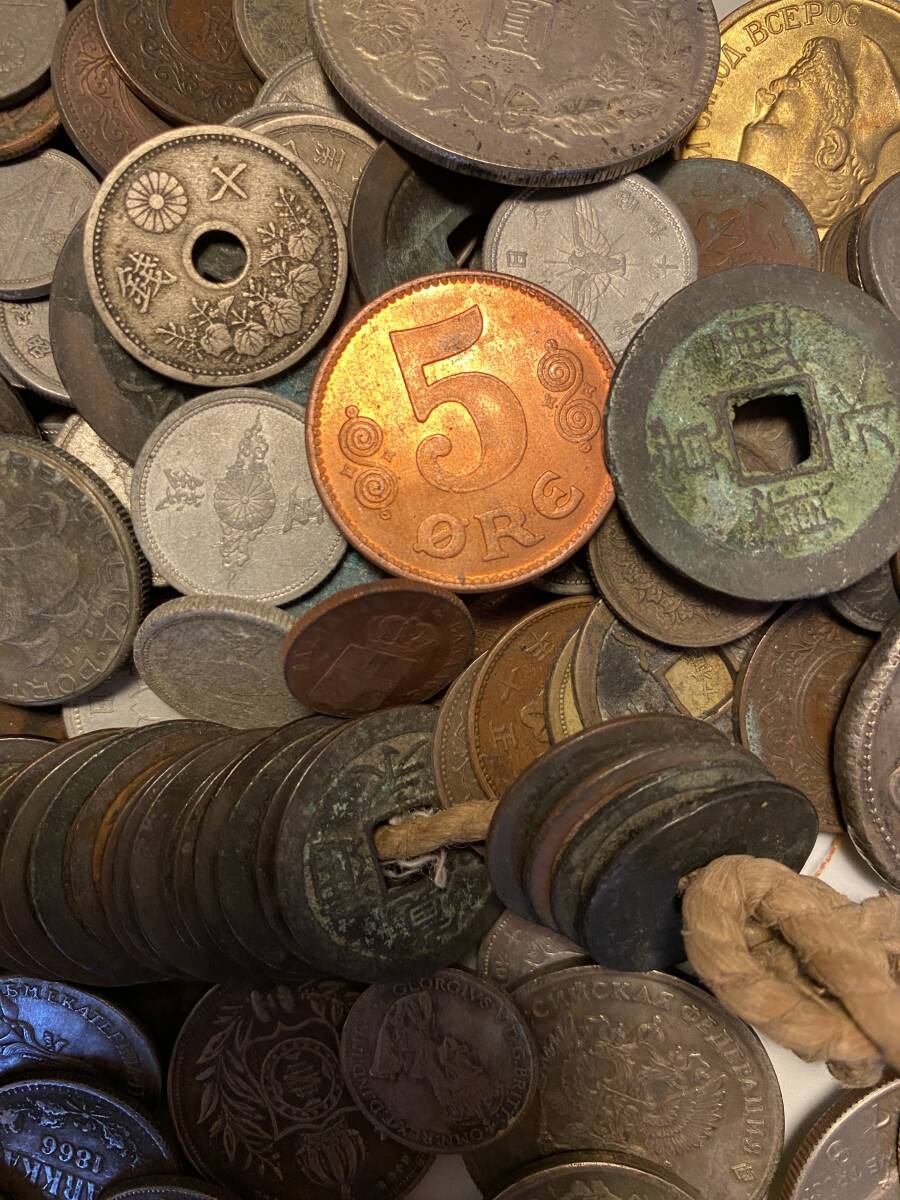 【1円スタート】日本 外国 古銭 雑銭 おまとめ 大型貨幣 コイン ヨーロッパ アメリカ 銀貨 大量 身辺整理品の画像5