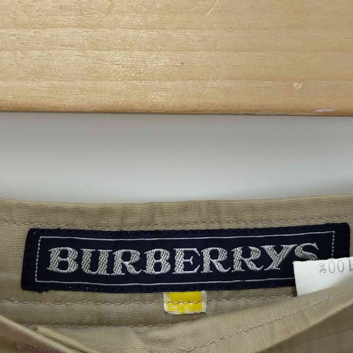 BURBERRYS(バーバリーズ) ワンタックハーフパンツ レディース 表記無 中古 古着 0647_画像6