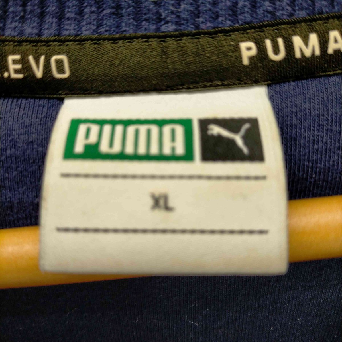 PUMA(プーマ) EVO GRAPHIC PADDED CREW メンズ import：XL 中古 古着 0751_画像6