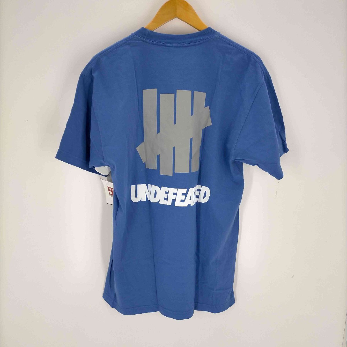 UNDEFEATED(アンディフィーテッド) 22SS USA製 ロゴクルーネックTシャツ メンズ JPN 中古 古着 0103_画像2