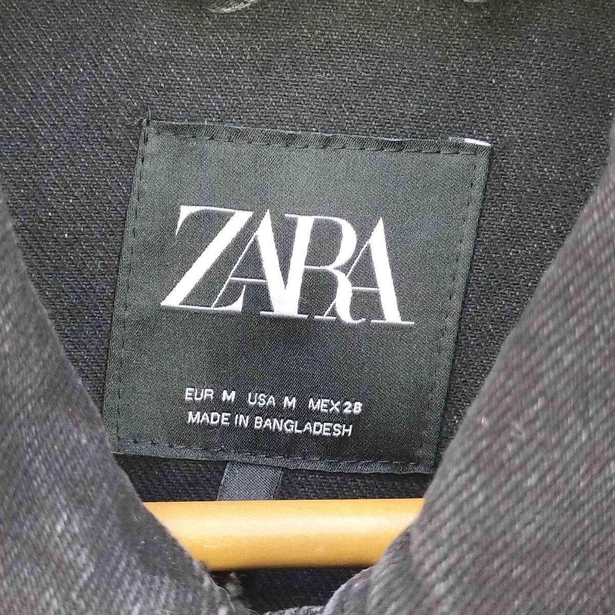 ZARA(ザラ) クロップド丈 ブラックデニムジャケット レディース import：M 中古 古着 0907_画像6