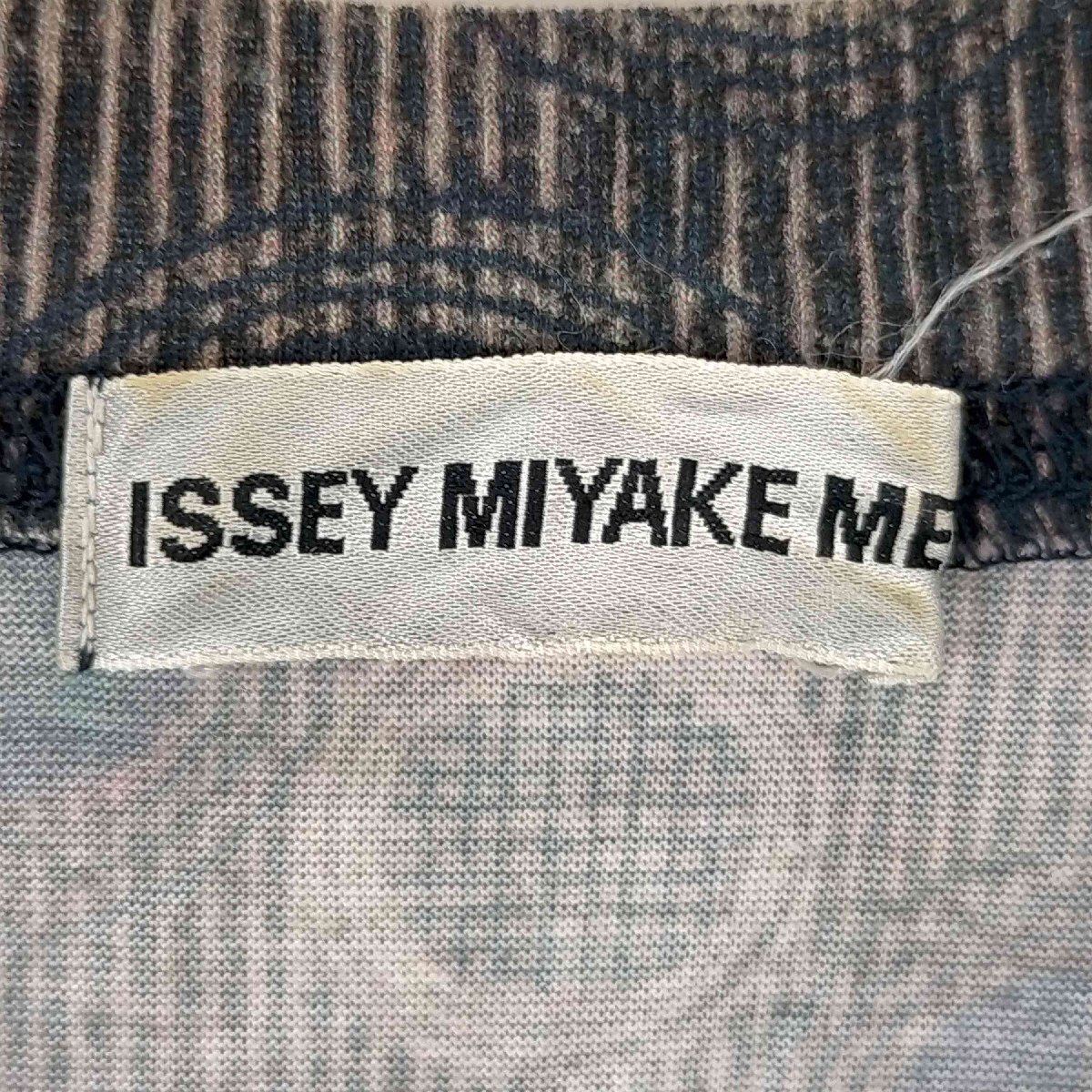 ISSEY MIYAKE MEN(イッセイミヤケメン) ドットプリントVネックTシャツ メンズ FREE 中古 古着 0326_画像6