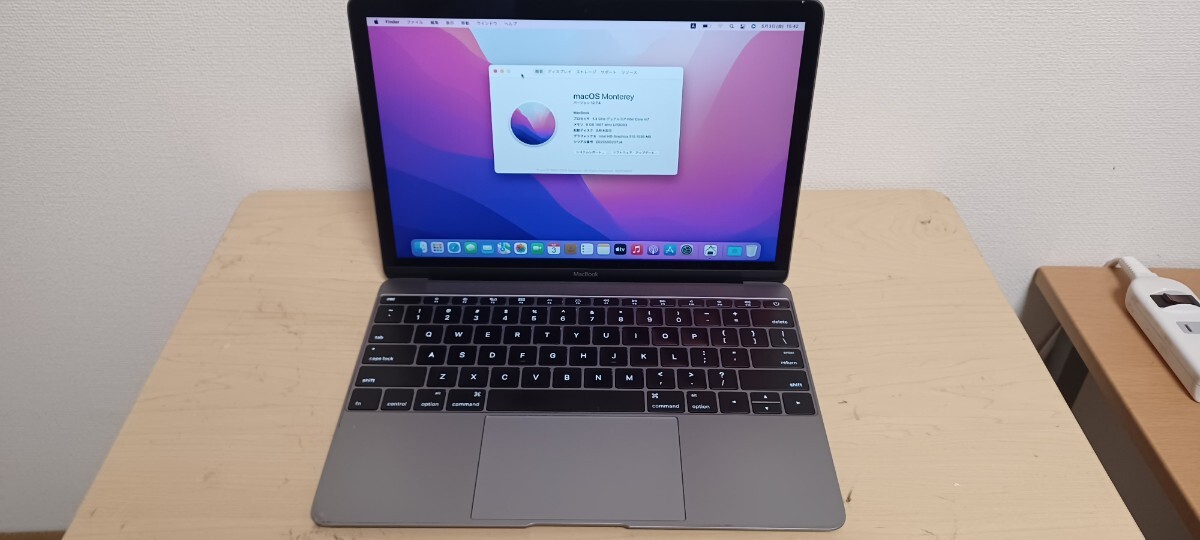 Apple MacBook A1534 デュアルコアCore m7/8GB/SSD 500GB Retine 12inch Early 2016 mac os Monterey 中古品の画像1