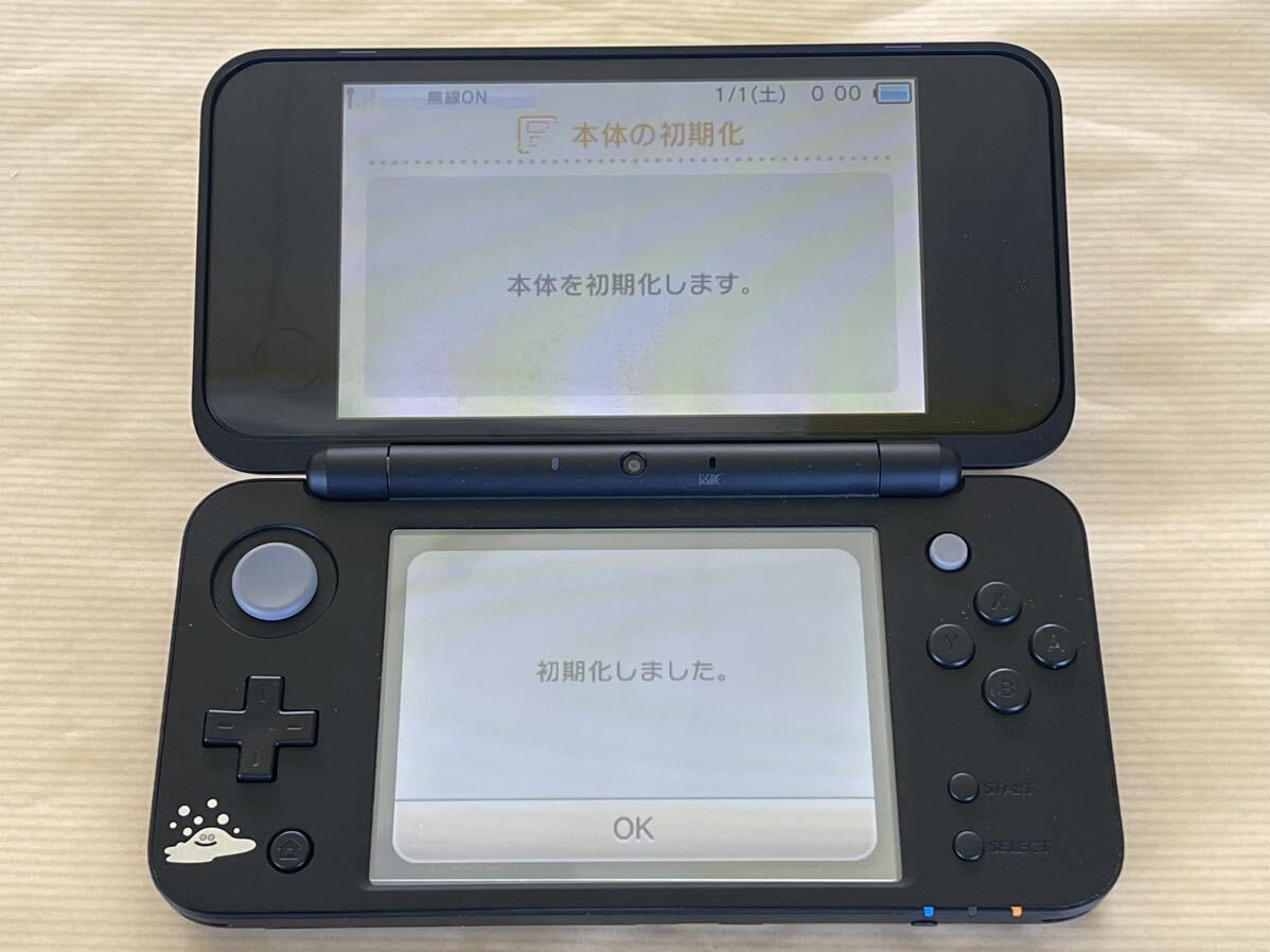 ★【極美品】 New ニンテンドー 2DS LL ドラゴンクエスト はぐれメタル エディション 本体+ソフト+ACアダプター / 初期化 動作確認済み_画像8