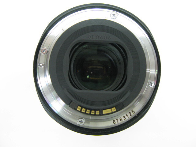 中古　Canon EF24-105mm F4L IS USM（ポーチ付き）スタンダードレンズ_画像8