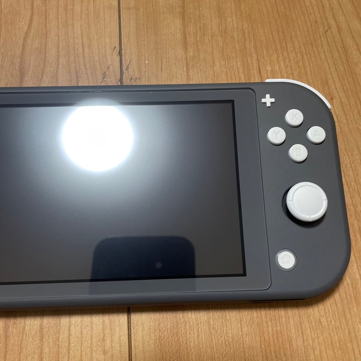 0604202【2020年製】Nintendo Switch lite グレー　液晶傷なし