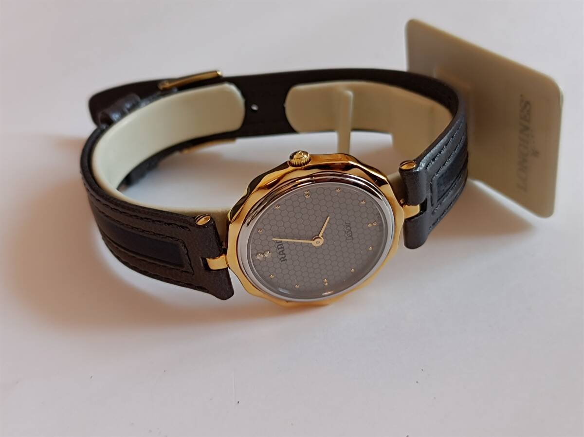 美品 RADO LeSoir メンズ腕時計 灰色文字盤 新品電池 附属品有りの画像7
