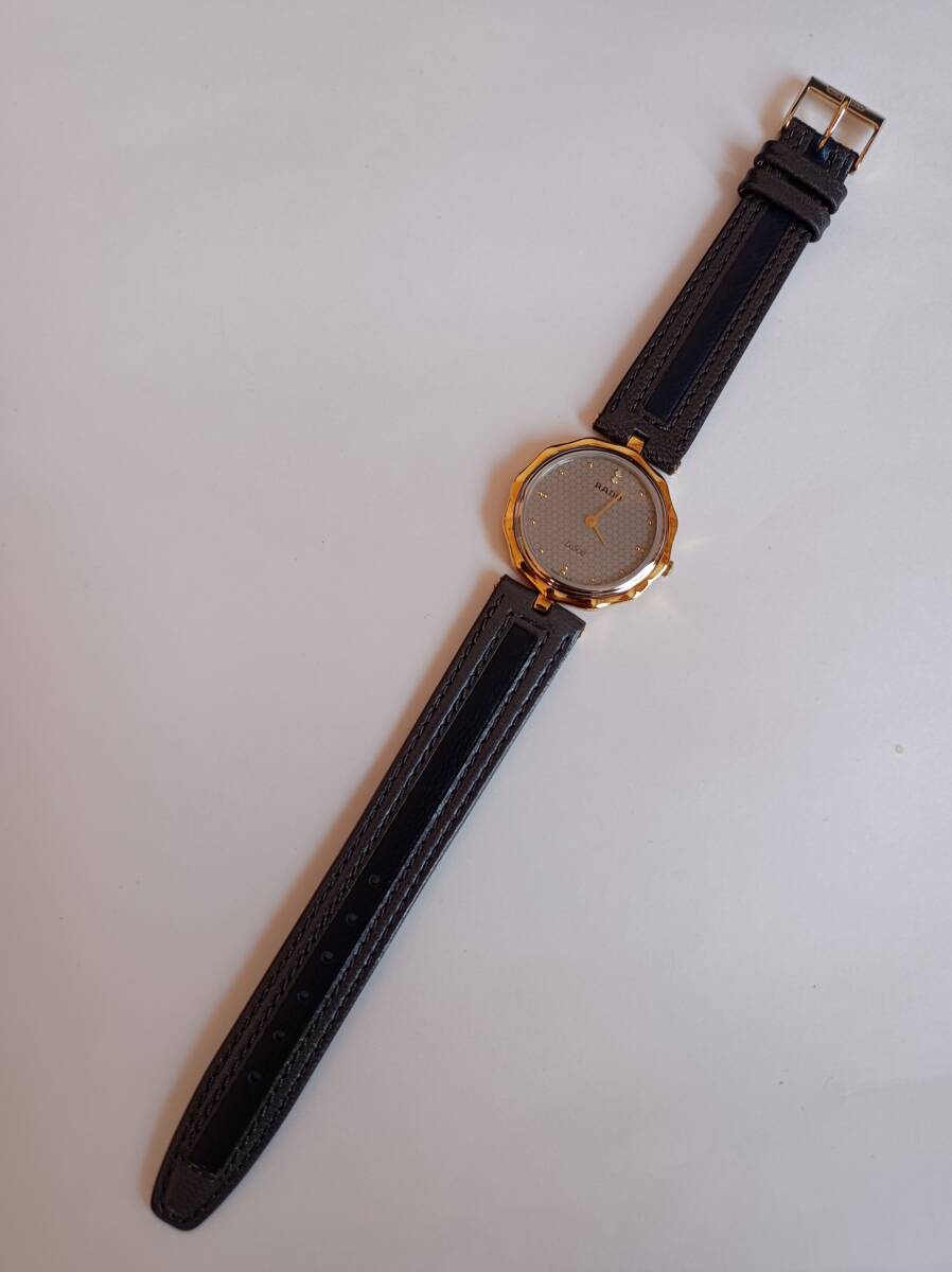美品 RADO LeSoir メンズ腕時計 灰色文字盤 新品電池 附属品有りの画像4