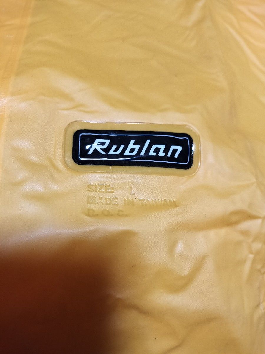 レインコート　 ポンチョ　 雨具　Rublan