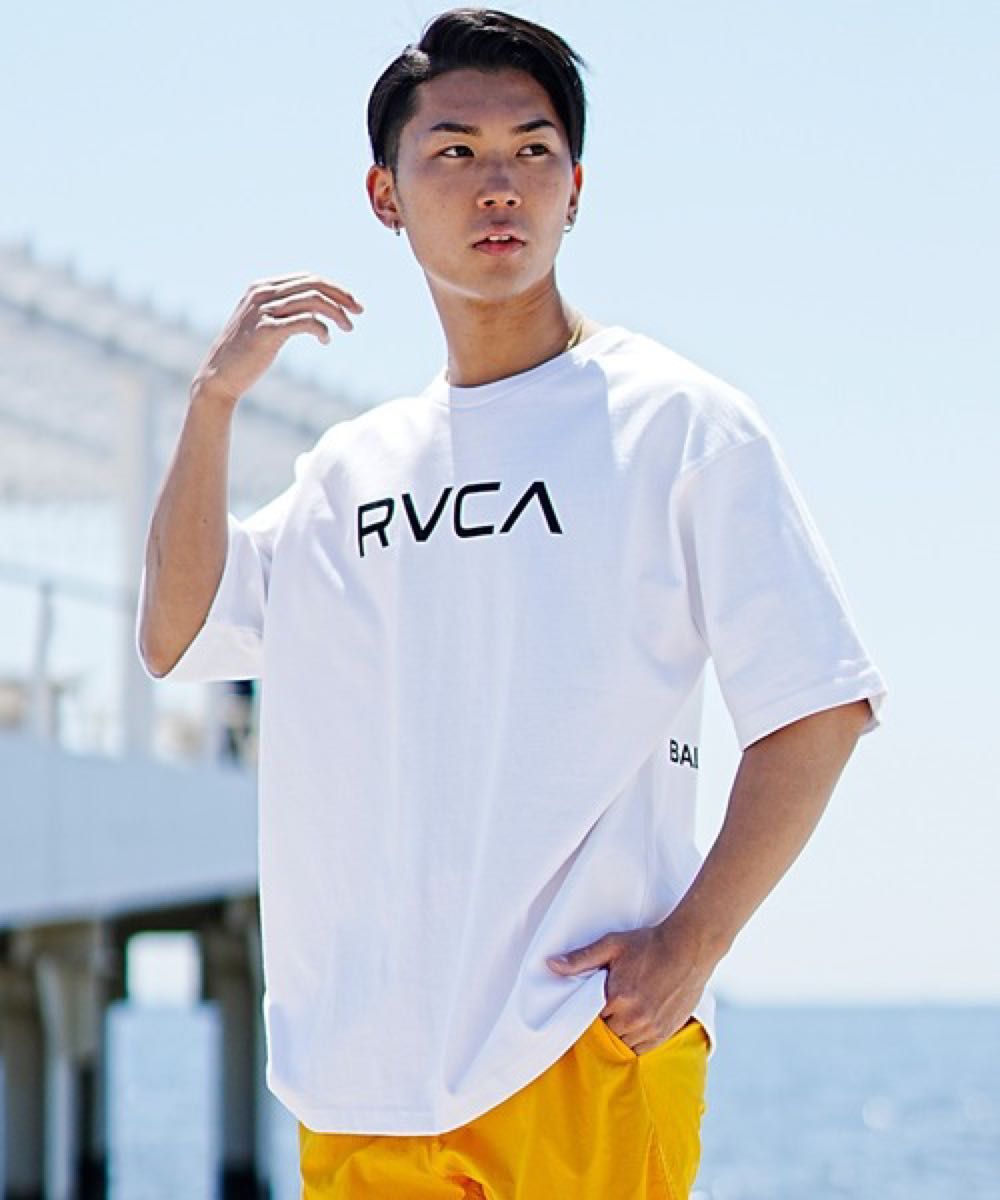 新品未使用わけあり RVCA ルーカ バックプリント 半袖Tシャツ ロゴプリント ルーズシルエット 男女兼用 ホワイト M