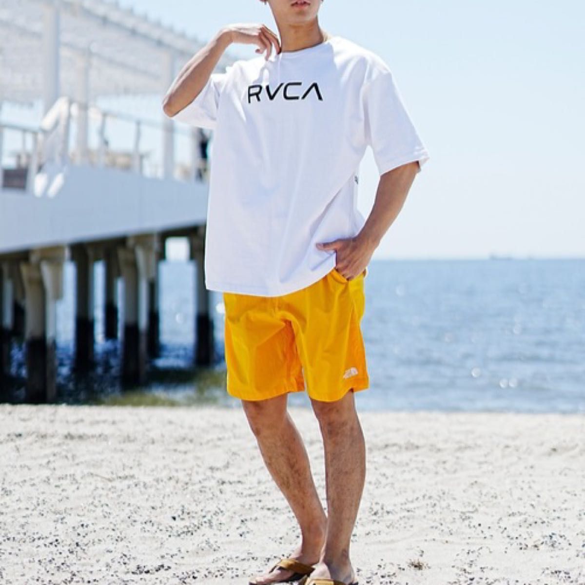新品未使用わけあり RVCA ルーカ バックプリント 半袖Tシャツ ロゴプリント ルーズシルエット 男女兼用 ホワイト M