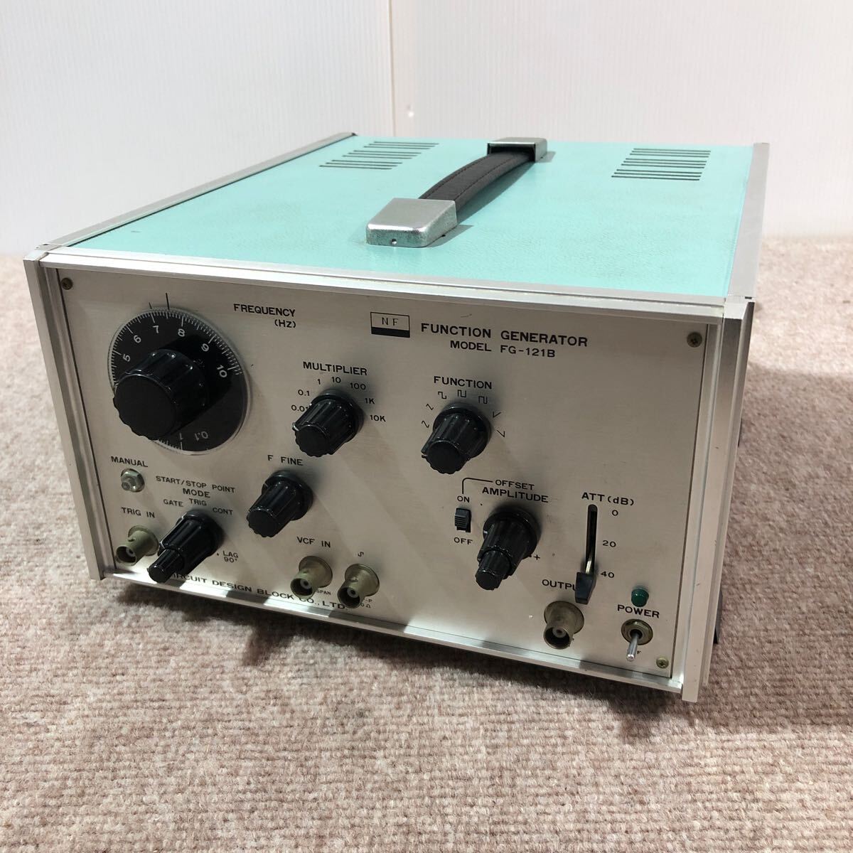 FUNCTION GENERATOR ファンクション ジェネレータ MODEL FG-121B NF回路設計ブロック 通電OK 現状品_画像4